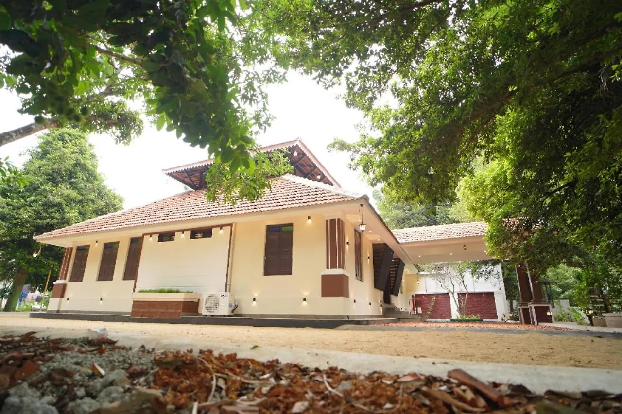 Mace Pool Villa Aluva Alwaye